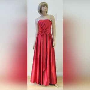 #3414R Red Satin Size 9 Prom Graduation Party Formal Evening Gown